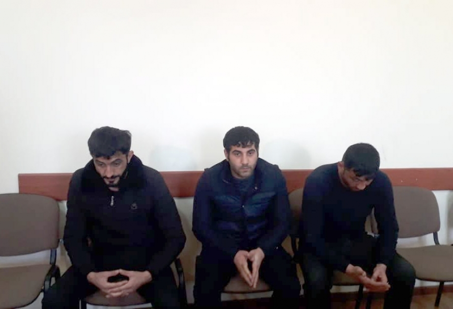 Göygöl rayonunda evdən oğurluq edən dörd nəfərdən üçü tutulub, biri isə axtarılır