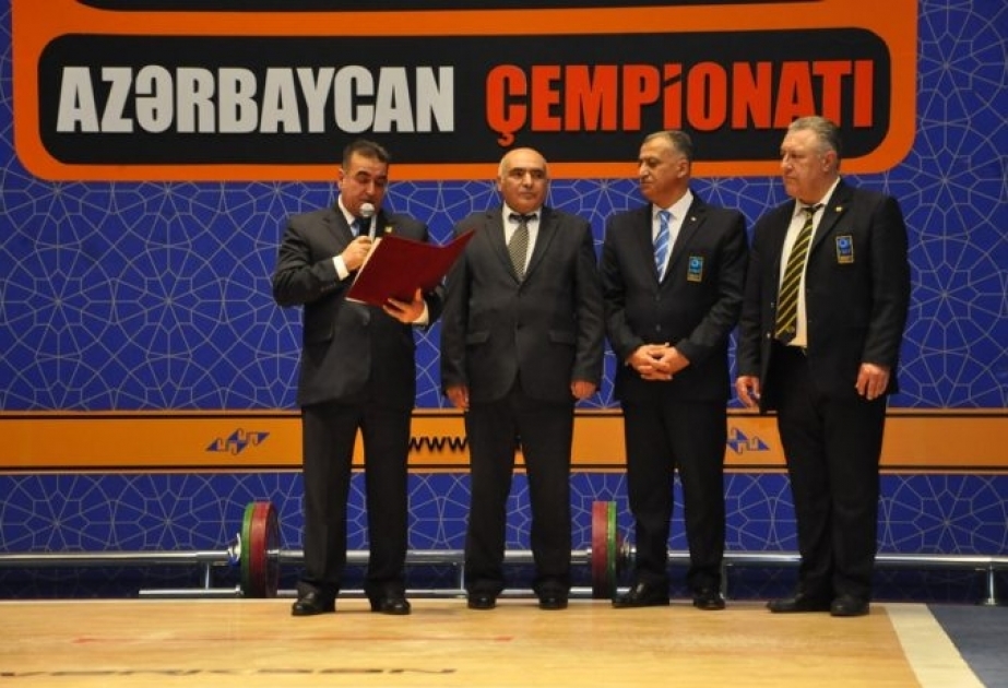 Ağır atletika üzrə Azərbaycan çempionatının açılış mərasimi keçirilib