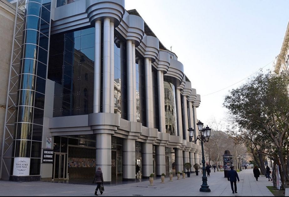 Özbəkistanın Gənc Tamaşaçılar Teatrı Bakıda çıxış edib