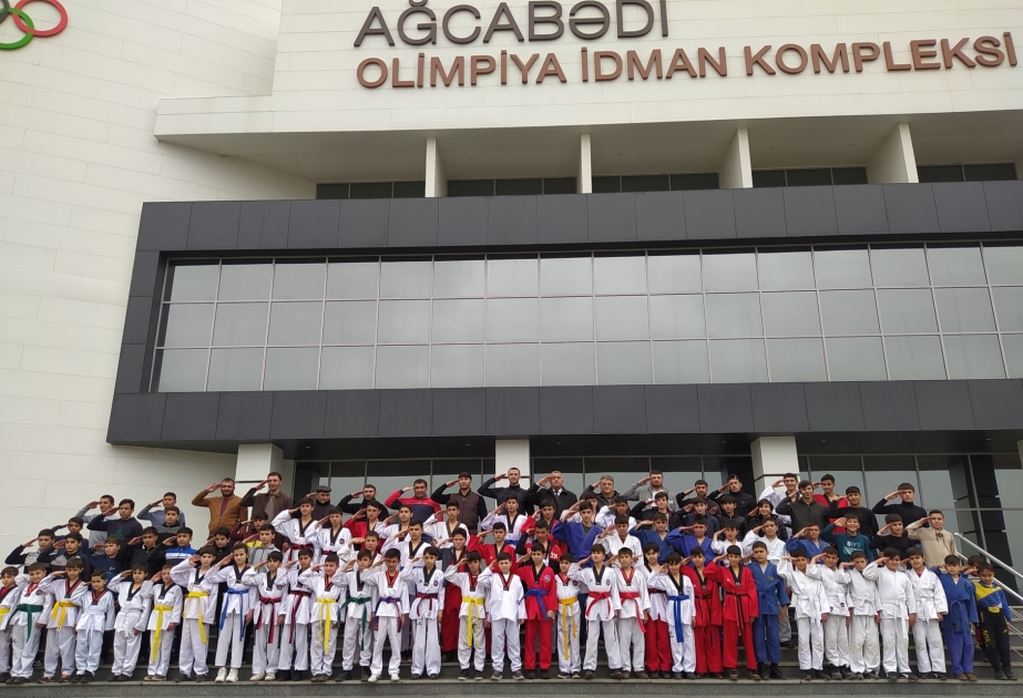 Ağcabədi idmançıları “Əsgərə salam” aksiyasına qoşulublar