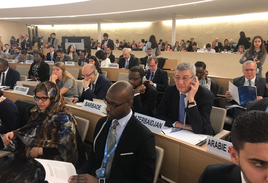 Vicecanciller azerbaiyano asiste a una sesión del Consejo de Derechos Humanos de la ONU
