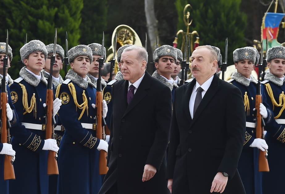 Cérémonie d’accueil officiel du président turc Recep Tayyip Erdogan VIDEO