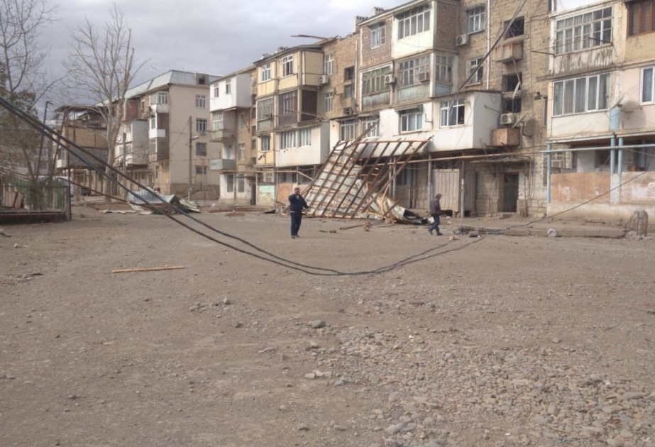 “Azəriqaz”: Güclü külək təbii qaz təsərrüfatına ziyan vurub