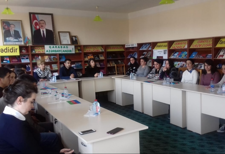 İsmayıllı rayonun mərkəzi kitabxanasında Xocalı soyqırımı qurbanlarının xatirəsi yad olunub
