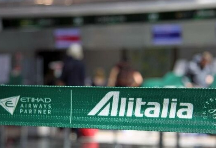 Alitalia cancela más de 350 vuelos pese a la desconvocatoria de la huelga