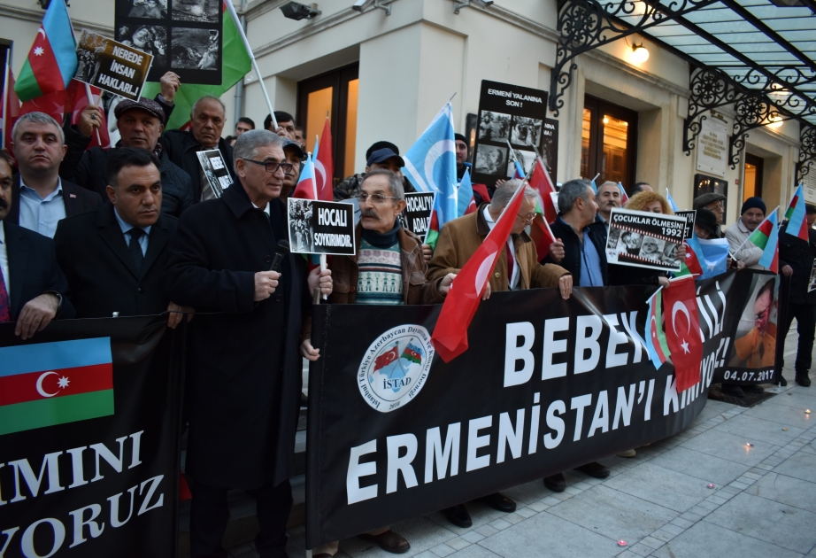 İstanbulda keçirilən yürüşdə Xocalı soyqırımı aktına siyasi və hüquqi qiymətin verilməsi tələb olunub VİDEO