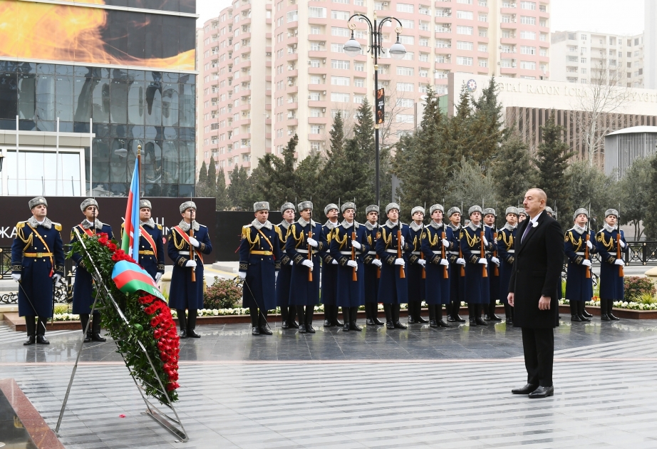 Ilham Aliyev asistió a la ceremonia de conmemoración de las víctimas del genocidio de Joyalí