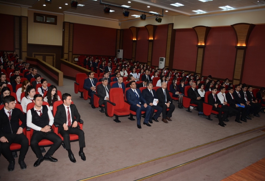 Naxçıvan Dövlət Universitetində smart tələbə kartları ilə bağlı təqdimat olub