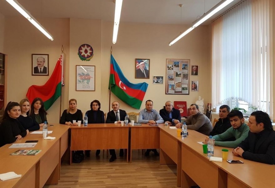 Belaruslu tələbələr Xocalı soyqırımı qurbanlarını anıblar