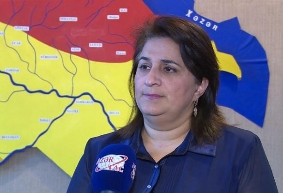 الأرصاد الجوية: ظاهرة ضباب غريب تخيم على باكو حدث جوي طبيعي