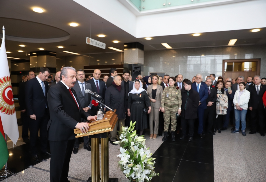 Türkiyə parlamentində “Xocalı tarixin qan yaddaşı” adlı sərgi açılıb VİDEO