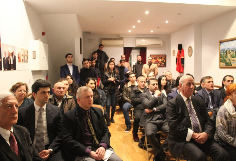 Londonda Xocalı faciəsi qurbanlarının xatirəsi anılıb