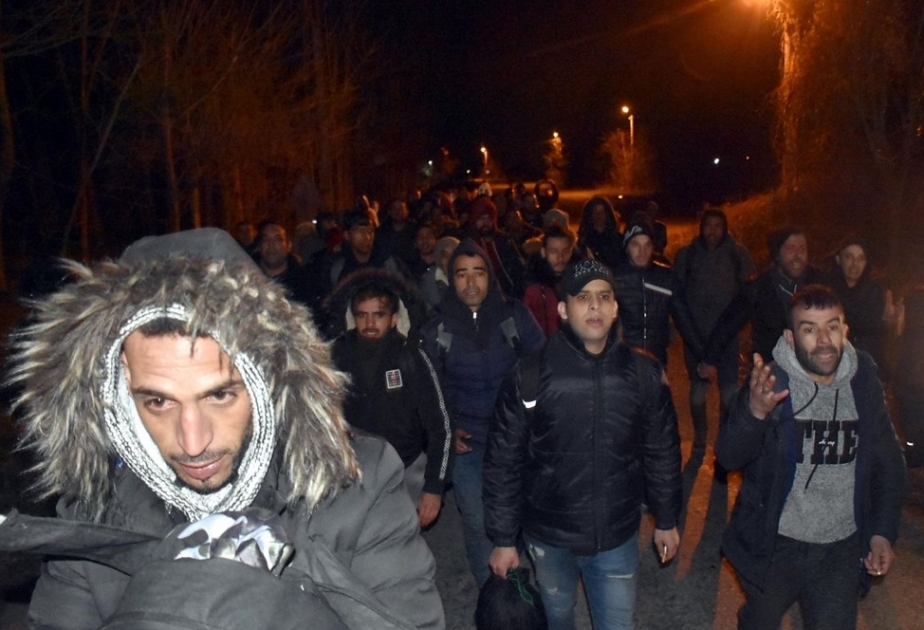 Türkiyə hökuməti qanunsuz miqrantların ölkə ərazisindən keçərək Avropaya getmələrinə icazə verib
