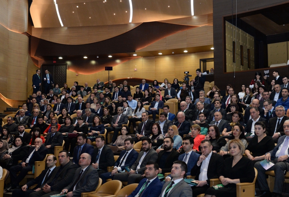 بدء فعاليات اجتماع تشاوري جمهوري "إمكانات وجهات أذربيجان الثقافية" في باكو