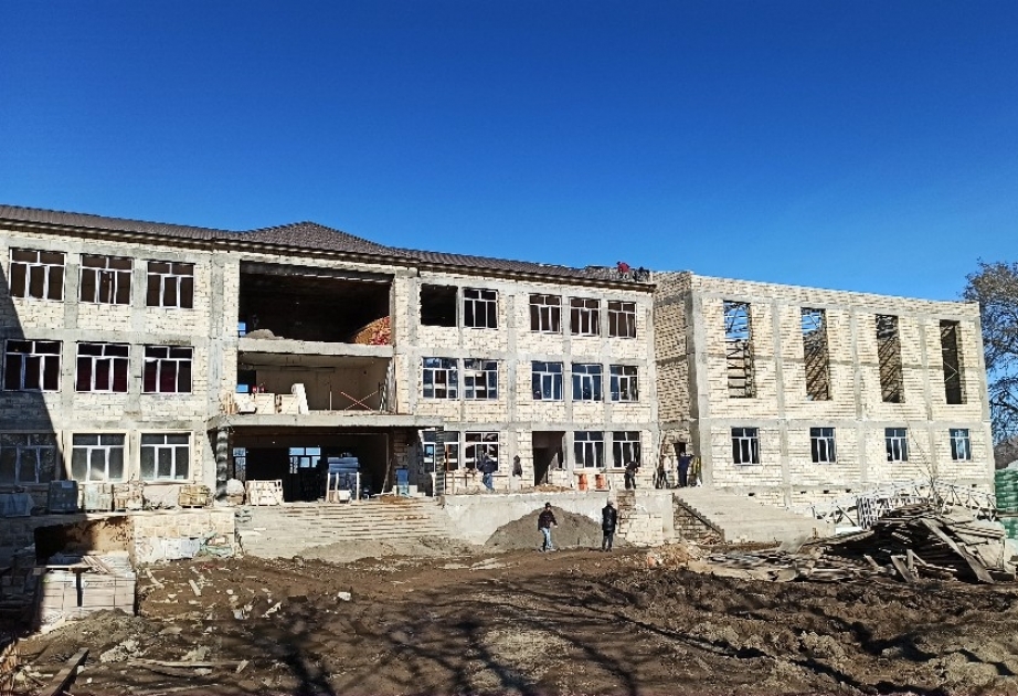 Qubada tikilən 792 şagird yerlik məktəb binası yeni tədris ilinədək istifadəyə veriləcək VİDEO