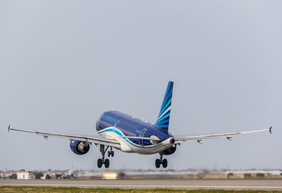 Вылетевший из Баку в Анкару самолет AZAL вернулся, не выполнив полет