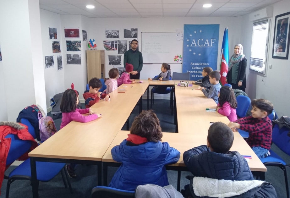 Nantdakı “Qarabağ” məktəbində Xocalı şəhidlərinin xatirəsi yad edilib