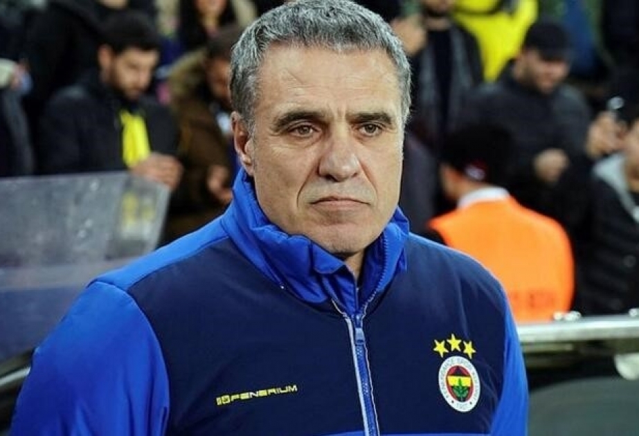 “Fənərbağça” baş məşqçisi ilə yollarını ayırıb