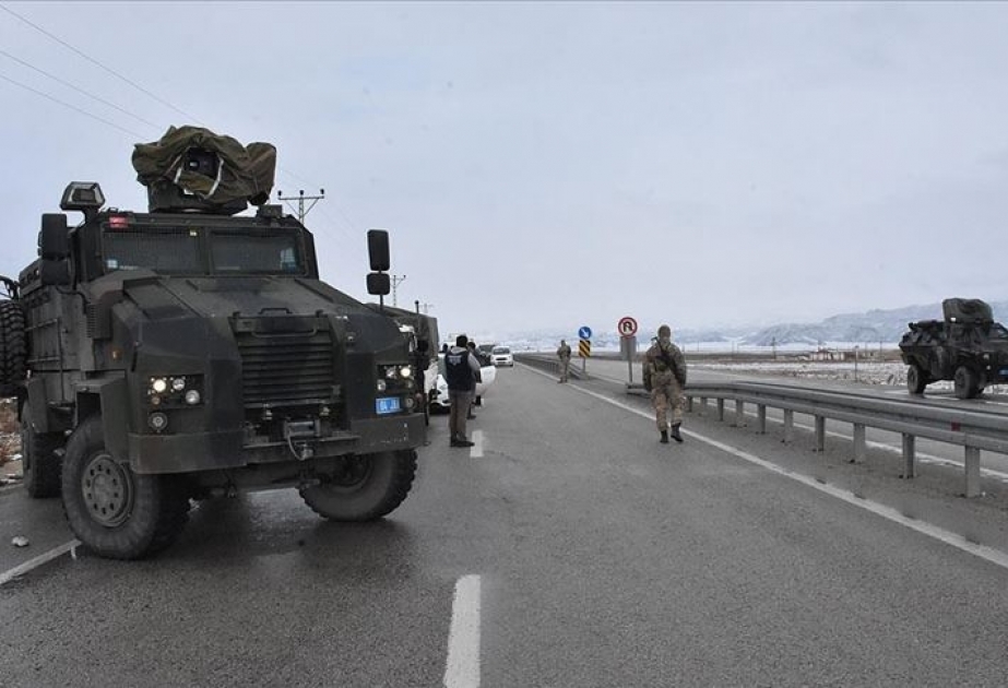 Türkiyənin Gürbulağ Gömrük İdarəsinə aid hərbi maşın raketlə vurulub