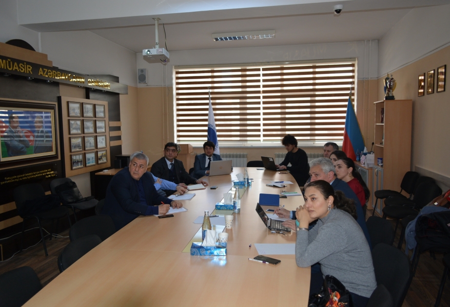 Turizm və Menecment Universitetində “Tədqiqat üfüqlərinizi genişləndirin” layihəsinin təqdimatı olub
