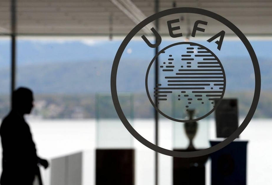 UEFA koronavirusla bağlı vəziyyəti diqqətlə izlədiyini bəyan edib