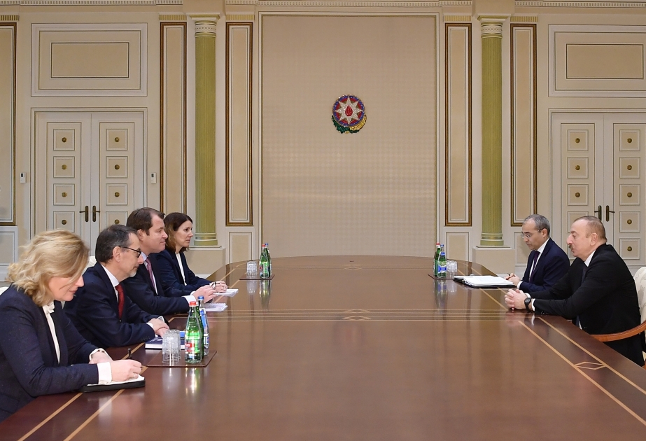 Le président Ilham Aliyev reçoit une délégation de la BERD VIDEO