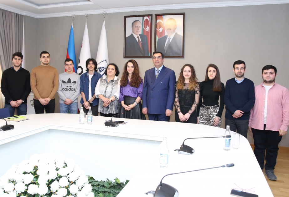 Еще 8 студентов Бакинской высшей школы нефти будут учиться в Европе