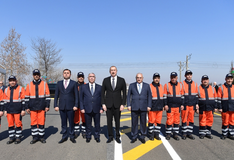 Президент Ильхам Алиев принял участие в открытии после реконструкции автомобильной дороги в Товузе  ОБНОВЛЕНО ВИДЕО