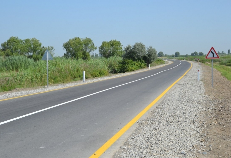 الرئيس إلهام علييف يخصص أموالا لإنشاء الطريق في طاووس