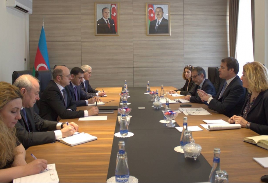 Energetika Nazirliyində Avropa Yenidənqurma və İnkişaf Bankı ilə əməkdaşlığın genişləndirilməsi perspektivləri müzakirə edilib