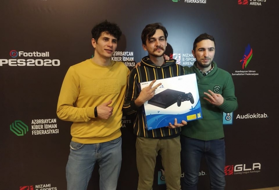 İdman jurnalistləri arasında keçirilən PES 2020 oyunu üzrə Azərbaycan çempionatının qalibləri müəyyənləşib