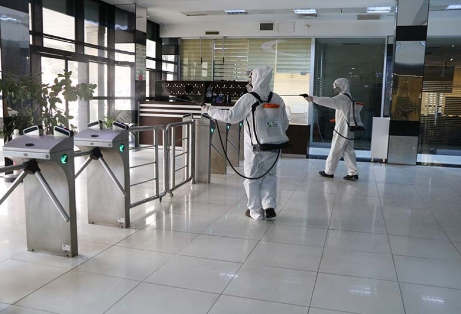 Azərbaycan Universitetində dezinfeksiya işləri aparılıb