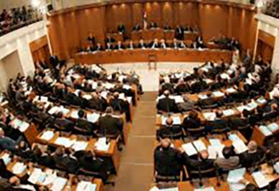 Presidente de Parlamento en Líbano rechaza pago de deuda