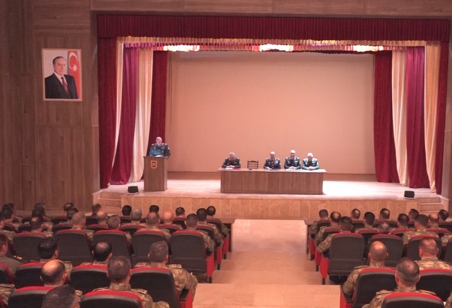 Naxçıvanda tabor, divizion komandirləri və müavinləri ilə təlim toplantısı keçirilib