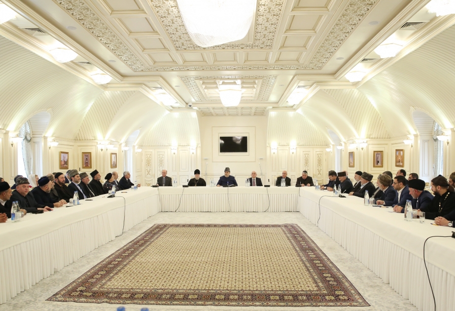 Qafqaz Müsəlmanları İdarəsində koronavirusla bağlı iclas keçirilib