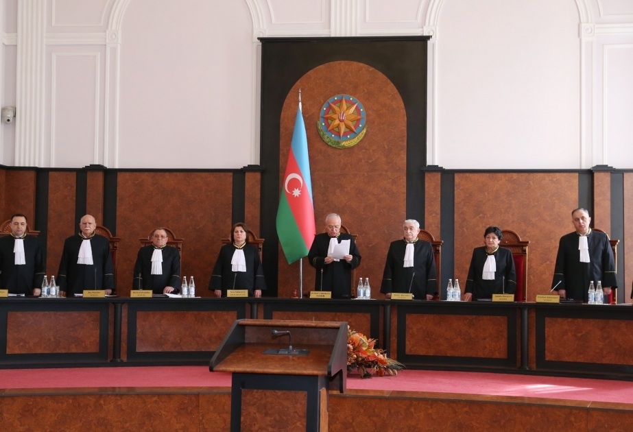 Пленум Конституционного суда утвердил результаты внеочередных выборов в Милли Меджлис  ОБНОВЛЕНО
