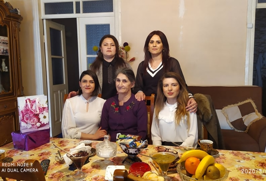 Salyanlı könüllülər Beynəlxalq Qadınlar Günü münasibətilə şəhid analarını və yaşlı qadınları təbrik ediblər