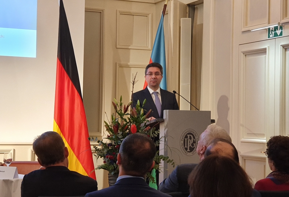 Almaniyada Xocalı soyqırımının növbəti ildönümünə həsr olunmuş ənənəvi simpozium keçirilib