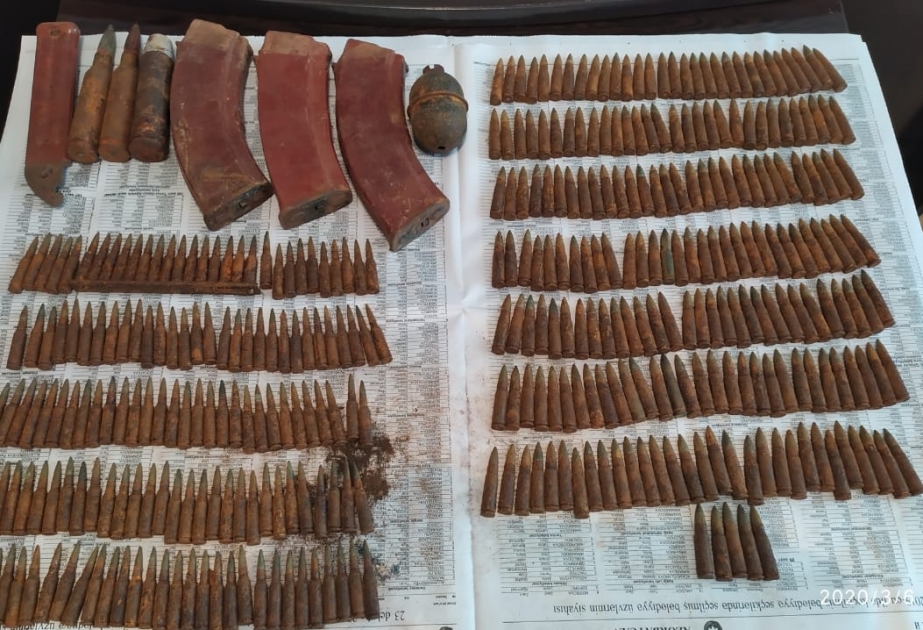 Sabirabadda müxtəlif çaplı patronlar, qumbaralar, avtomat daraqları aşkarlanıb