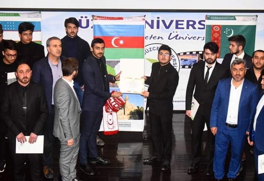 Türkiyədə təhsil alan azərbaycanlı gənclər Xocalı soyqırımı ilə bağlı anım tədbiri keçiriblər