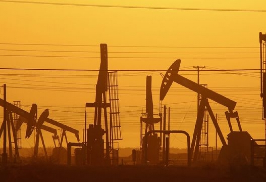 “OPEC+” nazirlərinin nəticəsiz iclası fonunda sürətlə enən neft qiymətləri