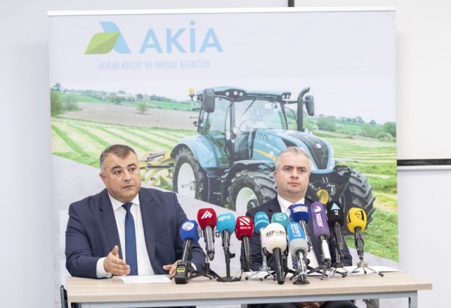 Fermerlərin kart hesablarına payızlıq əkinlərə görə 75 milyon manat subsidiya vəsaiti köçürülüb VİDEO