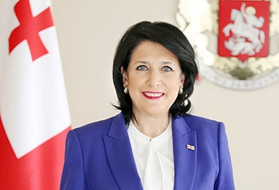 Gürcüstan Prezidentinin xarici ölkələrə rəsmi səfərləri təxirə salınıb