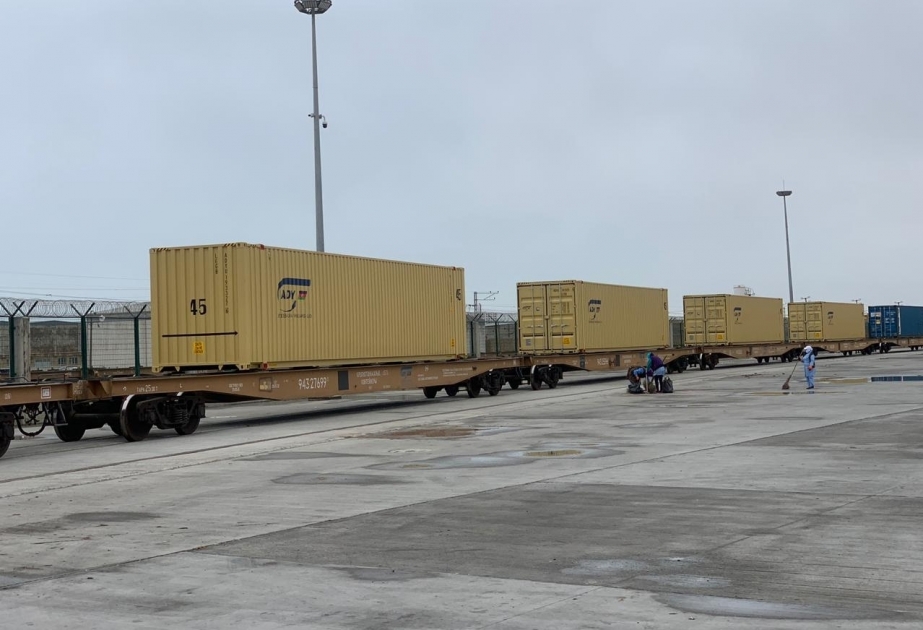Azerbaiyán aumentará el tráfico ferroviario de contenedores