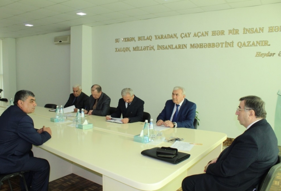 Meliorasiya və Su Təsərrüfatı ASC-nin sədri Göygöl rayonunda vətəndaşlarla görüşüb