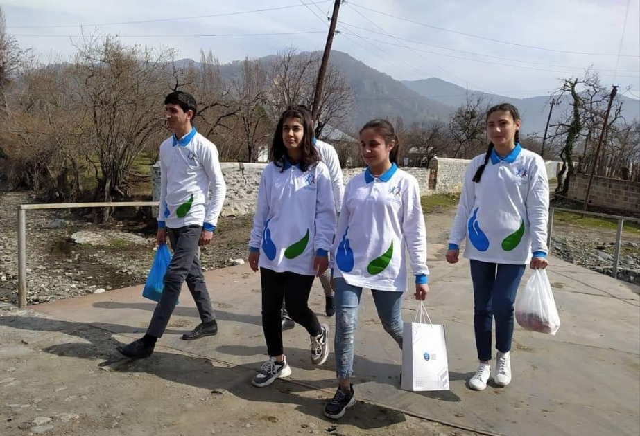 Balakən Gənclərin İnkişaf və Karyera Mərkəzinin könüllüləri şəhid anasını ziyarət ediblər