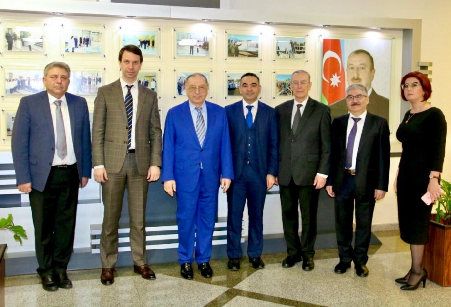 Nüvə Təbabəti Mərkəzi ilə Birləşmiş Nüvə Tədqiqatları İnstitutu arasında əməkdaşlıq məsələsi müzakirə edilib