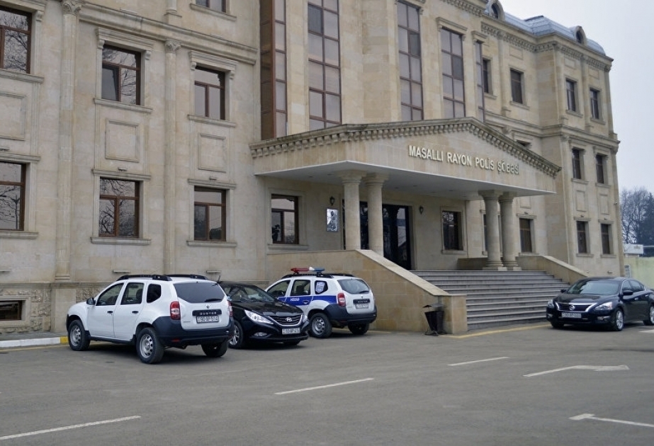 Masallıda mağazadan quldurluq yolu ilə külli miqdarda pul aparılıb