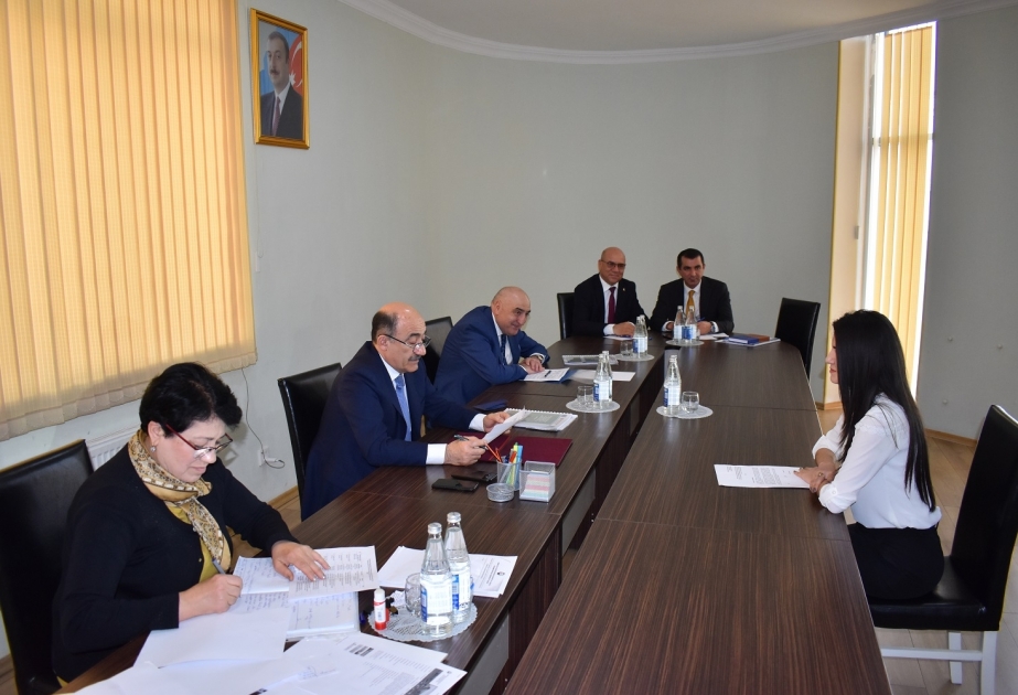 Mədəniyyət Nazirliyinin rəhbərliyi şimal bölgəsindən olan vətəndaşların müraciətlərini dinləyib