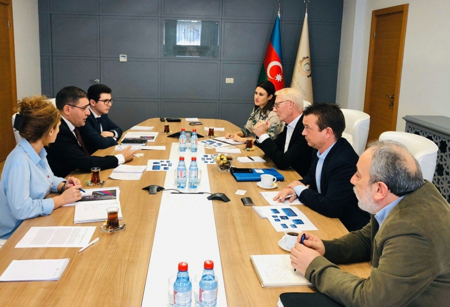 Sənaye Korporasiyası Almaniya şirkəti ilə alüminium sahəsində birgə investisiya layihələrini müzakirə edib